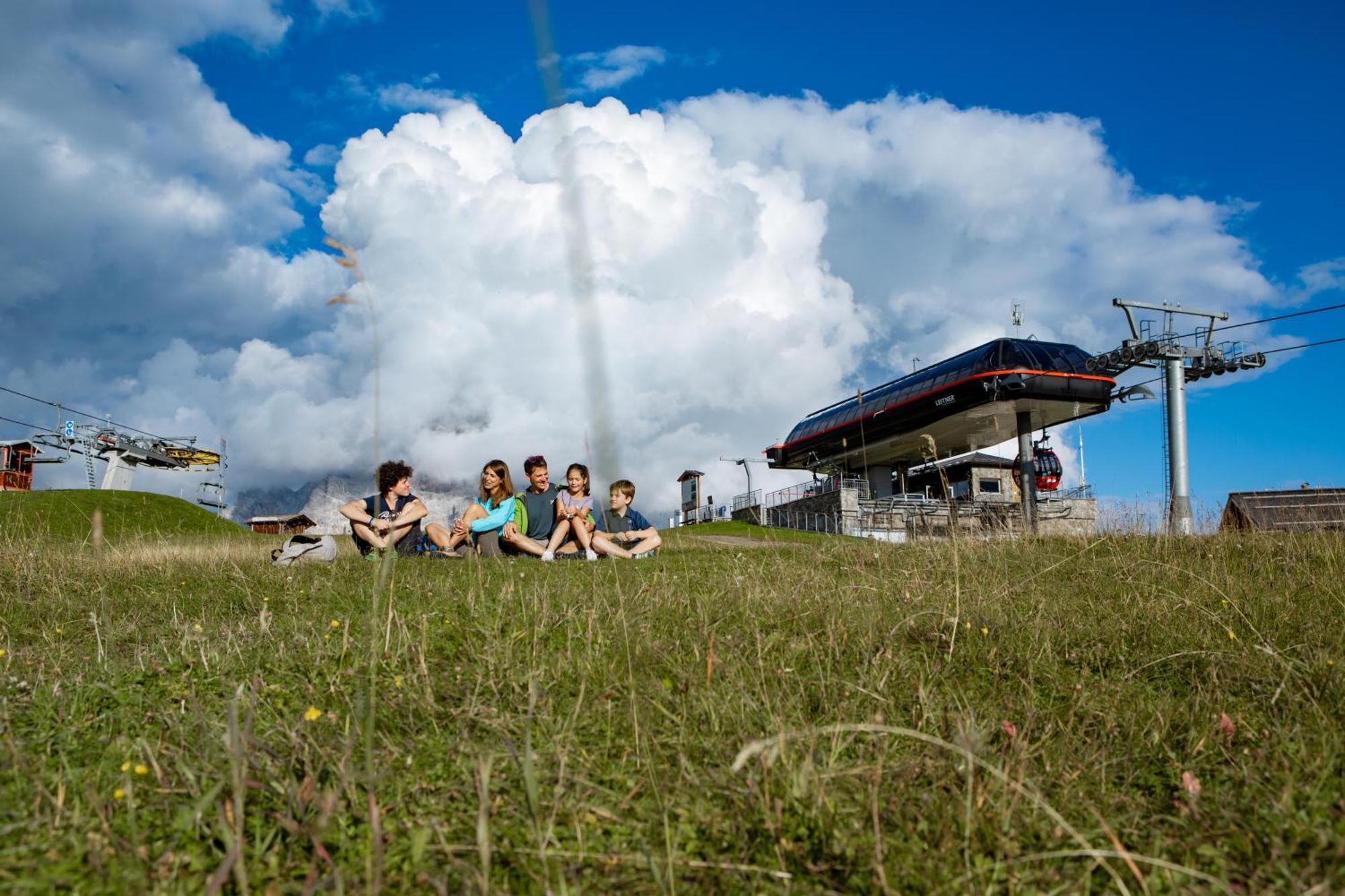 Naturae Lodge Wellness & Spa Alleghe Esterno foto